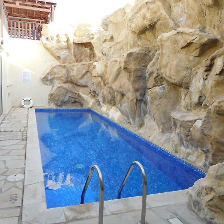 Vanessa 2 Bedroom Apartment Paphos Buitenkant foto