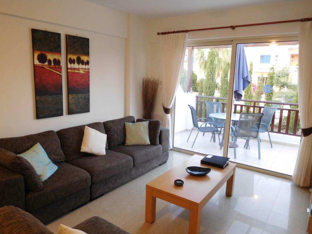 Vanessa 2 Bedroom Apartment Paphos Buitenkant foto